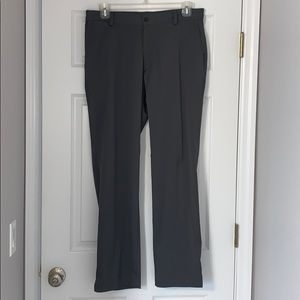 Like new Nike Dri-Fit men’s golf pants 34x32